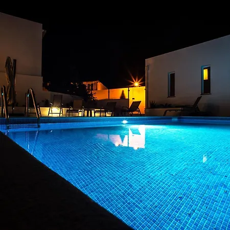 Casa Lopes By Algartur Tavira
